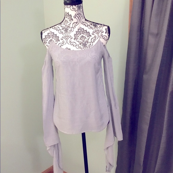 BCBG - Striped Tied Sleeve Top - Size XXS - Picture 1 of 5